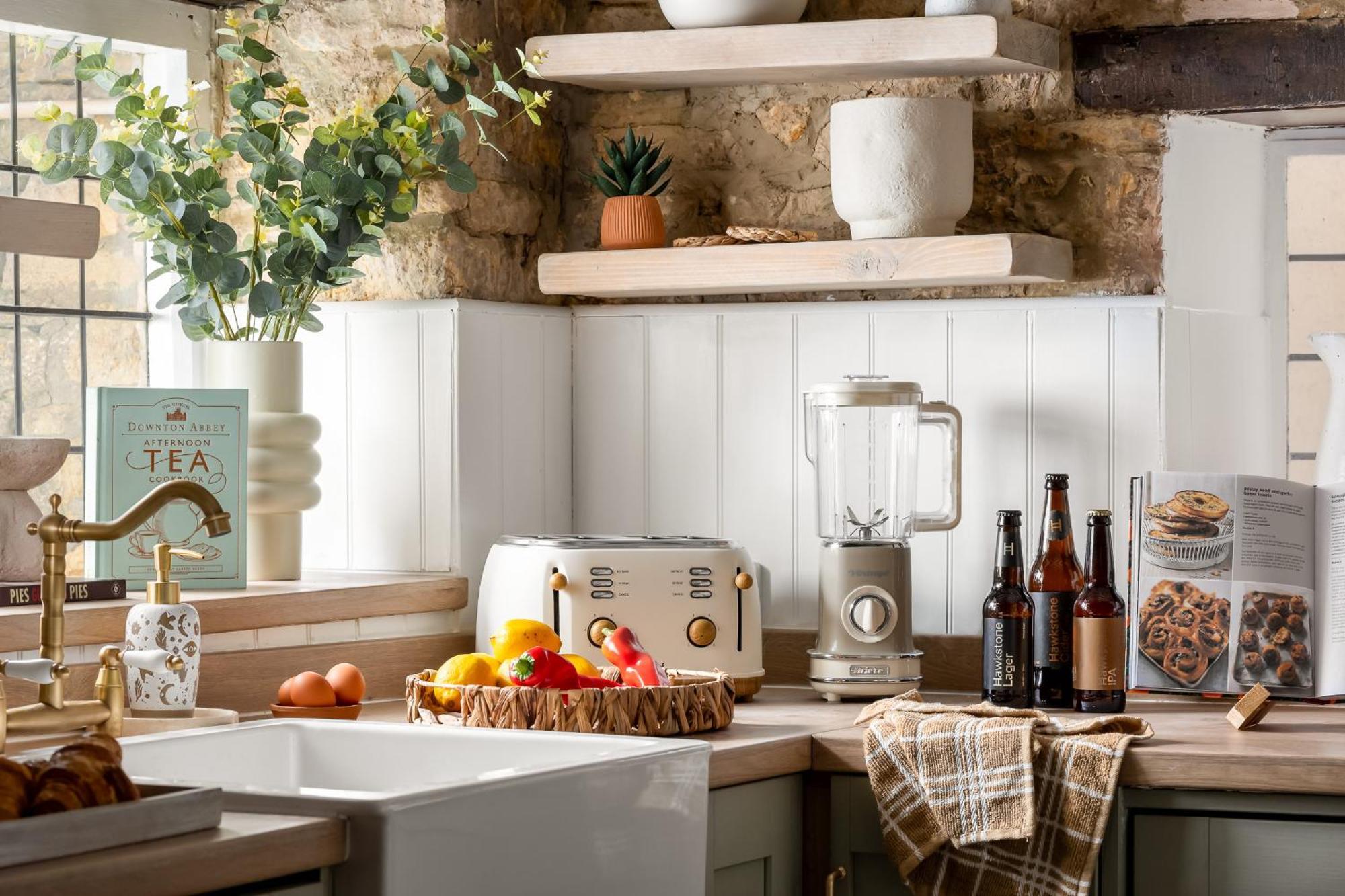Bourton Scandi Chic Authentic Cottage Bagian luar foto