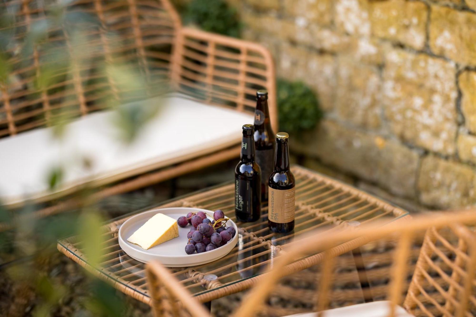 Bourton Scandi Chic Authentic Cottage Bagian luar foto